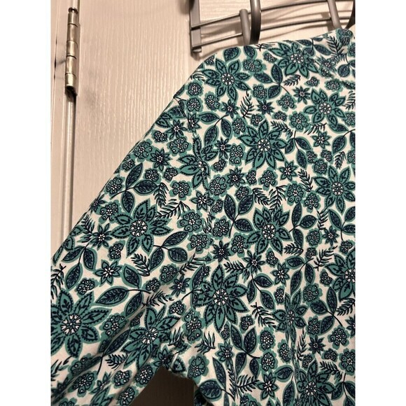 Lands End Women’s MP Turtleneck Blue Green Floral Paisley Print Soft Long Sleeve - Picture 8 of 14